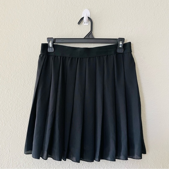 See You Monday Dresses & Skirts - See You Monday preppy mini Black Women's Skirt M pleated chiffon lined academia